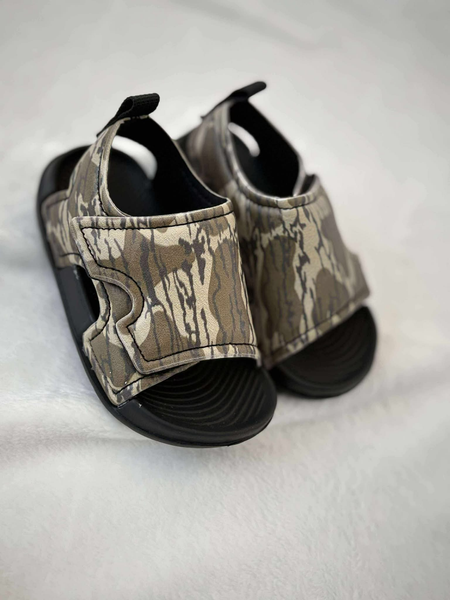 PREORDER: Kids Custom Sandals 3.16.26