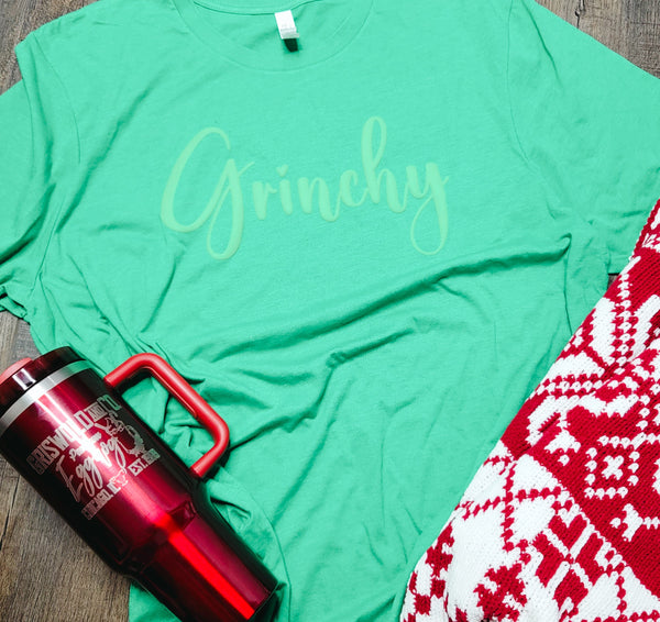 GRINCHY OR JOLLY Graphic T (S-3x)