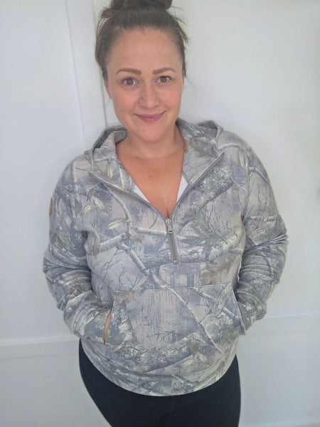IN STOCK Shorter Halfzip Hoodie - Camo
