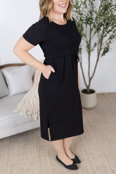 IN STOCK Gracelynn Midi Dress - Black