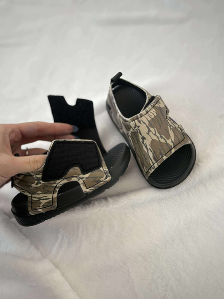 PREORDER: Kids Custom Sandals 3.16.26