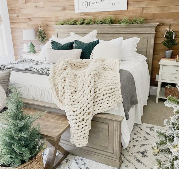Chunky knit throw