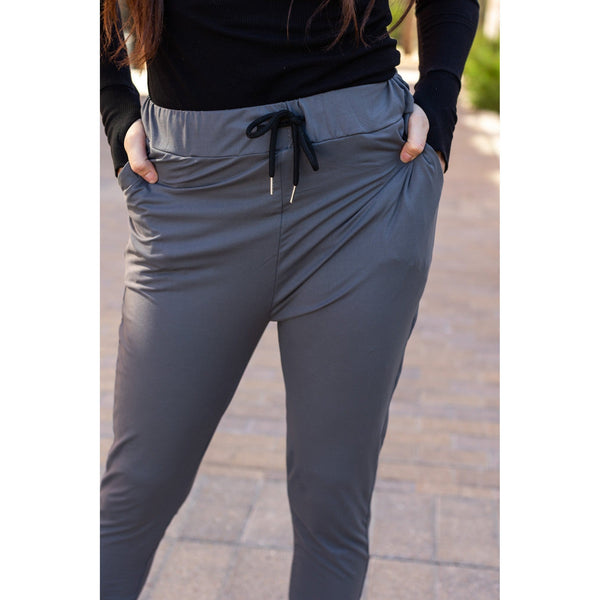 Ready to Ship | The Cindy Charcoal Joggers - Luxe Leggings by Julia Rose® Round 2