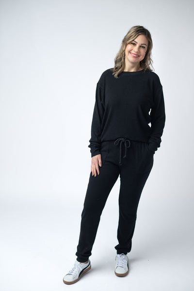 IN STOCK Corrine Ribbed Pullover Top - Black - Pumpkin Patch Co