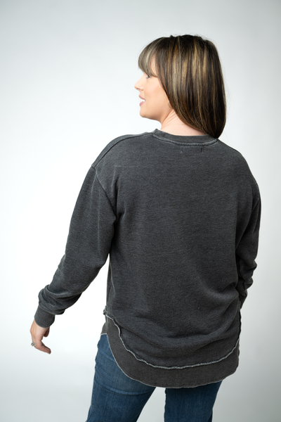 IN STOCK Vintage Wash Pullover - Black
