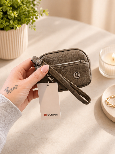 RTS: The Signature Luxe Wristlet - Pumpkin Patch Co