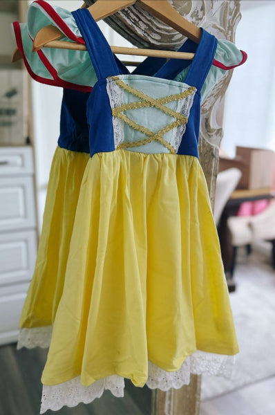 RTS: CHARACTER TWIRL DRESSES-
